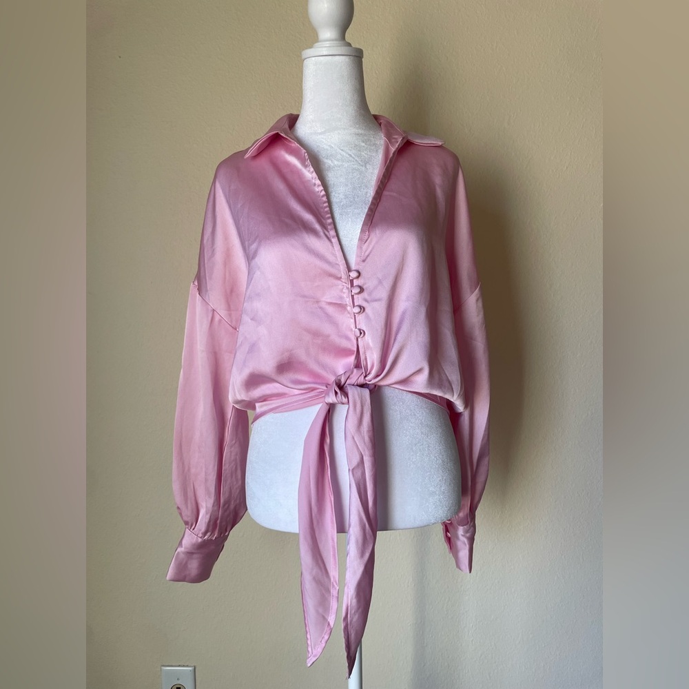 NWT Soho silky Acura top Pink Satin Button-Up Blouse Size XS